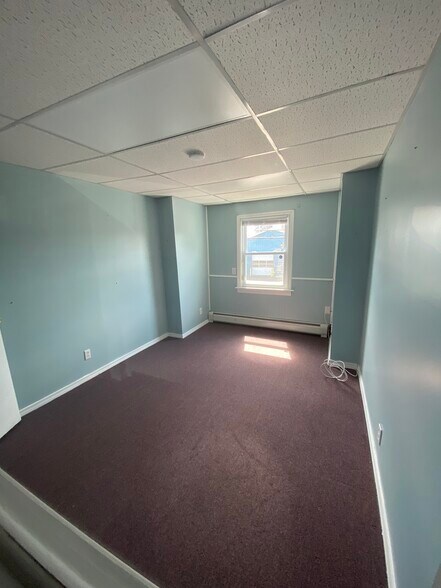 More Photos Of 74 Plain St, Brockton Office For Lease