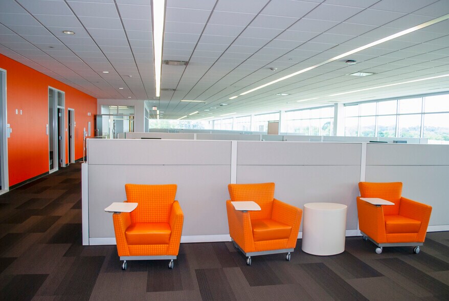 More Photos Of 4811 Montgomery Rd, Norwood Office For Sale