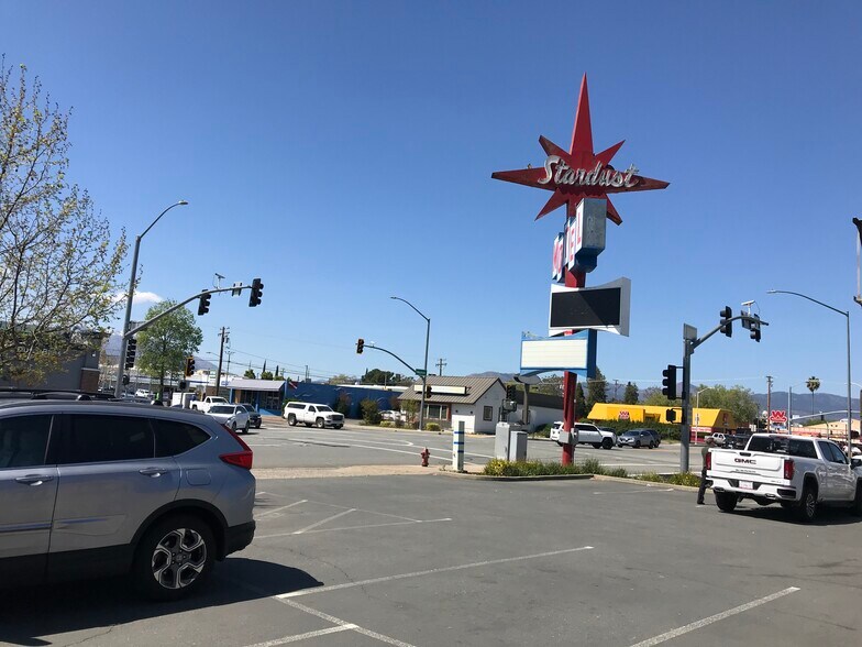 More Photos Of 1211 Market Street St, Redding Land For Lease