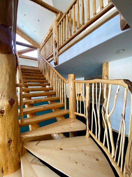 More Photos Of 2400 9th St W, Columbia Falls Freestanding For Sale