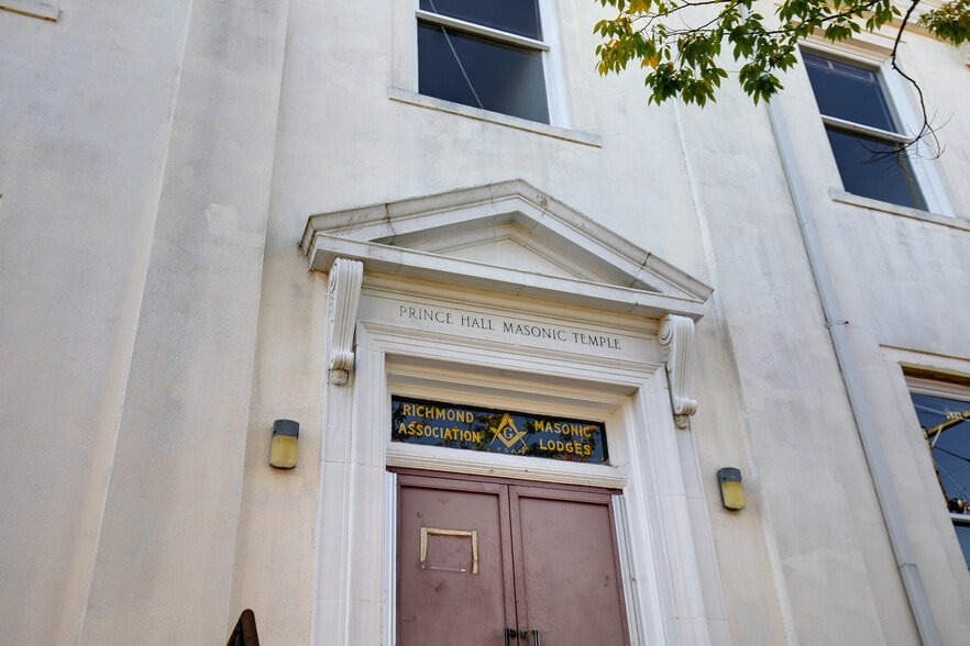 More Photos Of 520 N 25th St, Richmond Lodge Meeting Hall For Sale