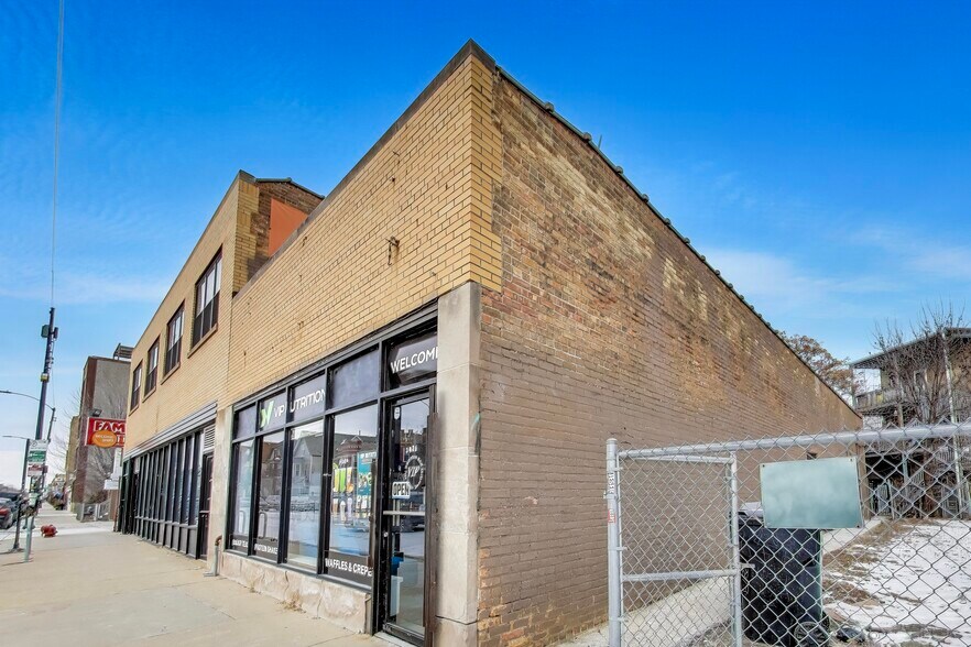 More Photos Of 3426 W Diversey Ave, Chicago Storefront For Lease