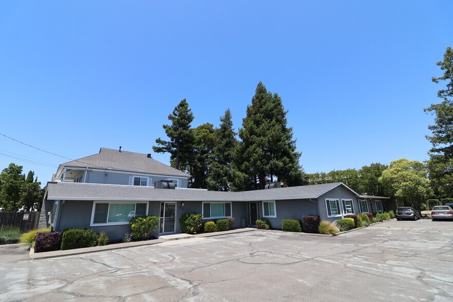 Primary Photo Of 501 E Washington St, Petaluma Office For Sale