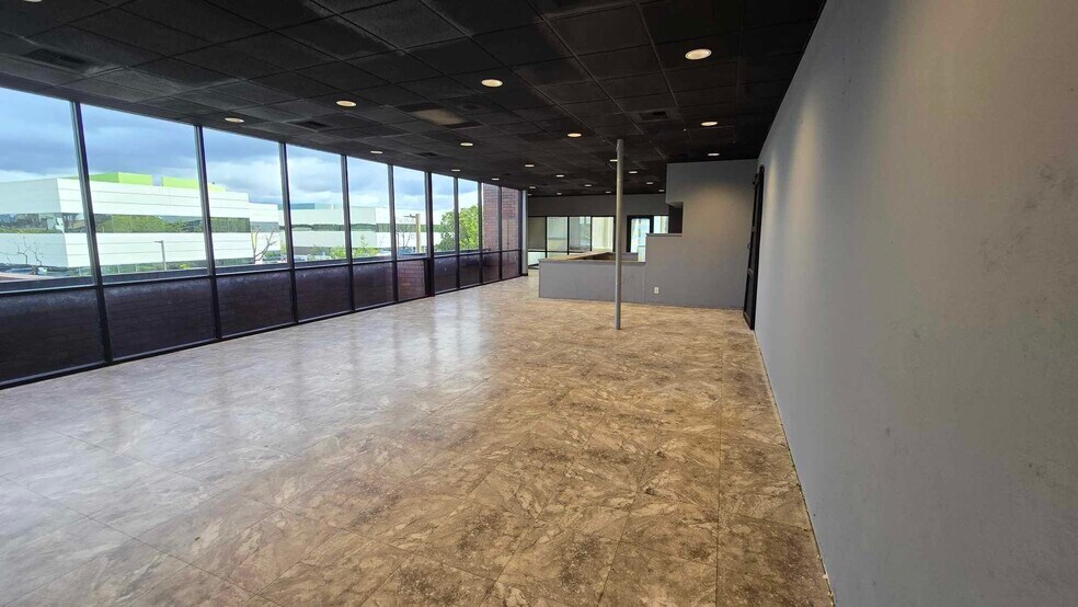 More Photos Of 15 Corporate Park, Irvine Medical For Lease