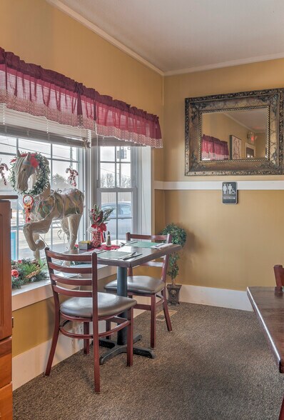 More Photos Of 10 NH Route 12 S, Fitzwilliam Restaurant For Sale