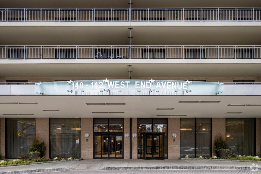 More Photos Of 140 West End Ave, New York Apartments For Sale