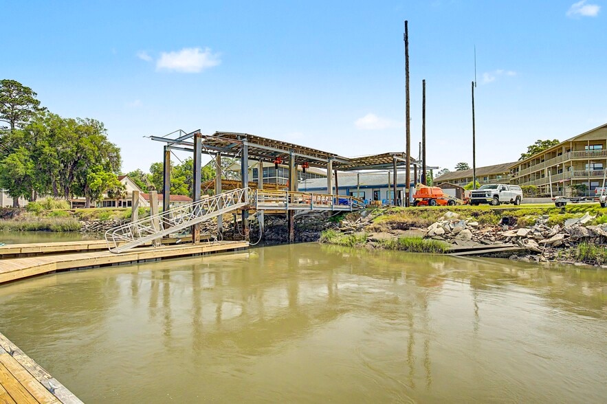 More Photos Of 171 Azalea Rd, Midway Marina For Sale