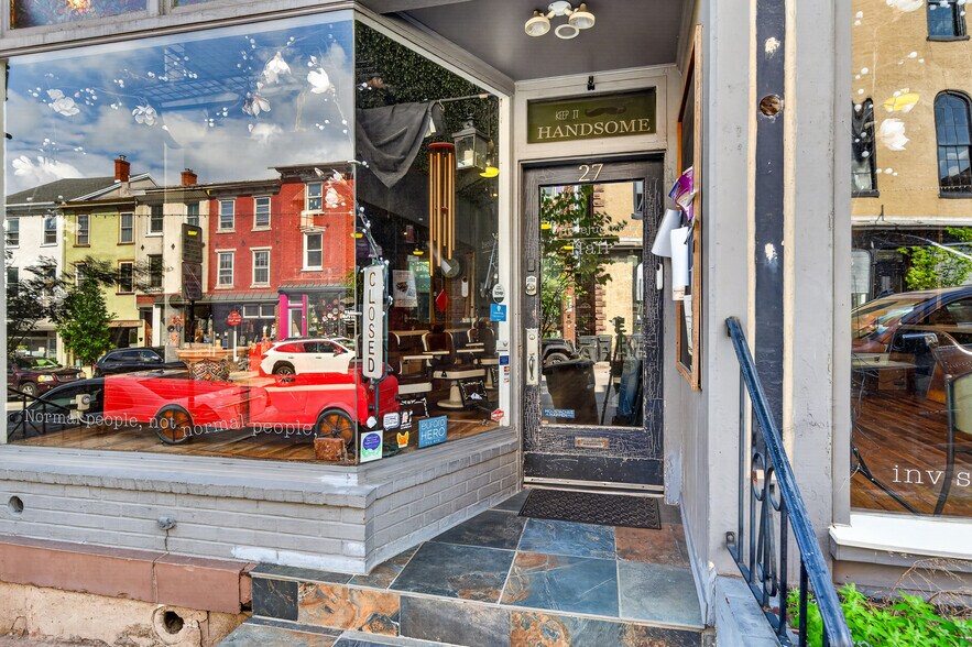 More Photos Of 27 S Main St, Phoenixville Storefront Retail Residential For Lease