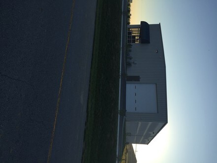 More Photos Of 85 Breighton Blvd, Shelbyville Freestanding For Sale