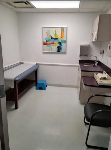 More Photos Of 311 Landrum Pl, Clarksville Medical For Lease