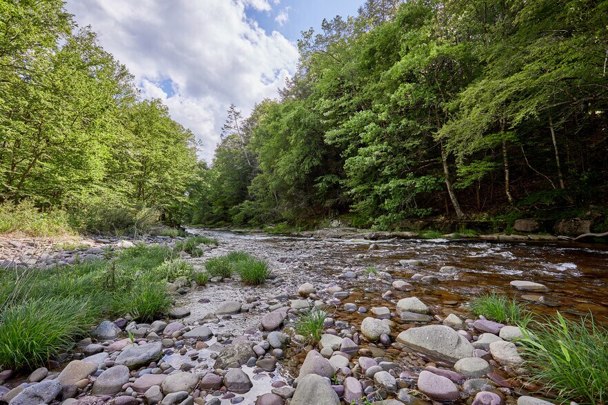 More Photos Of 1471 Denning Rd, Claryville Restaurant For Sale