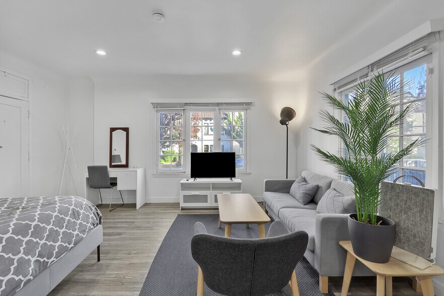 More Photos Of 121 S Elm Dr, Beverly Hills Apartments For Sale