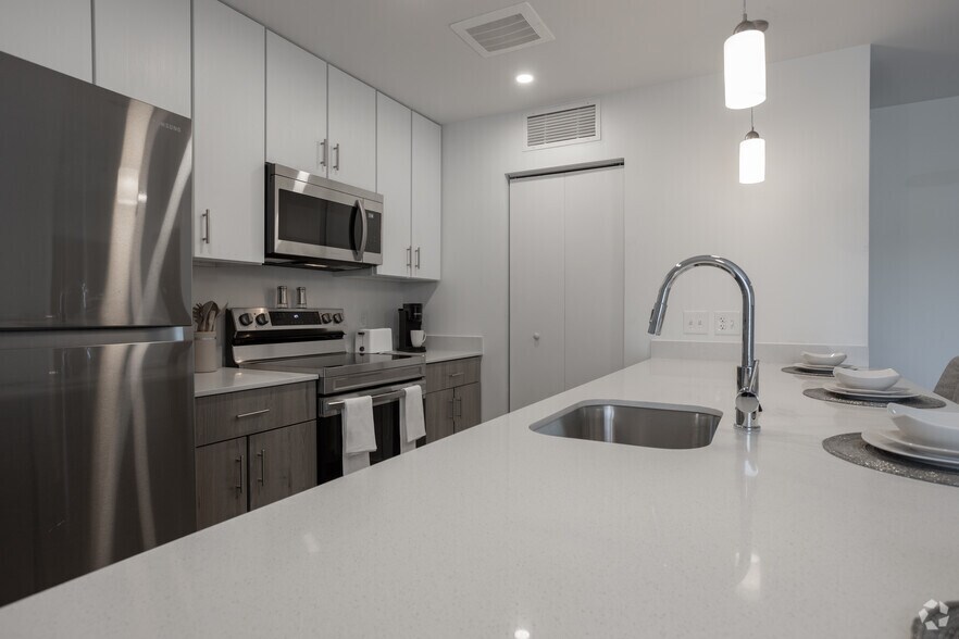 More Photos Of 3800 Park East Dr, Beachwood Apartments For Lease