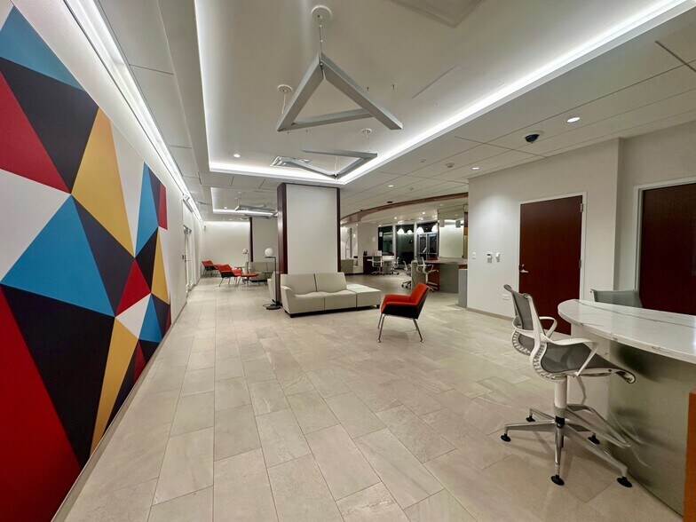 More Photos Of 400 E Randolph St, Chicago Apartments For Lease