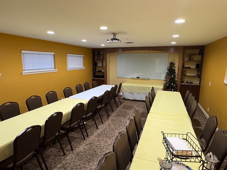 More Photos Of 6964 S 69th East Ave, Tulsa Medical For Sale