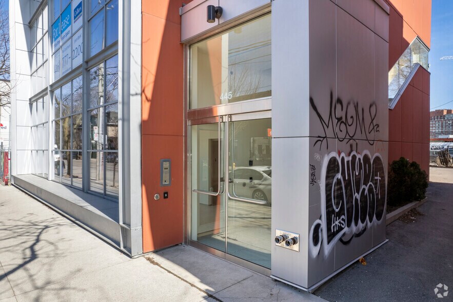 More Photos Of 445 King St E, Toronto Office For Sale