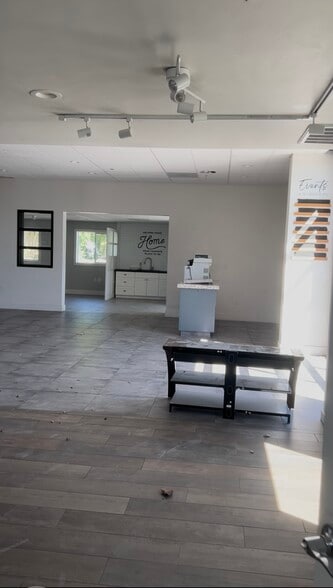 More Photos Of 331 Pine St, Ripon Unknown For Lease