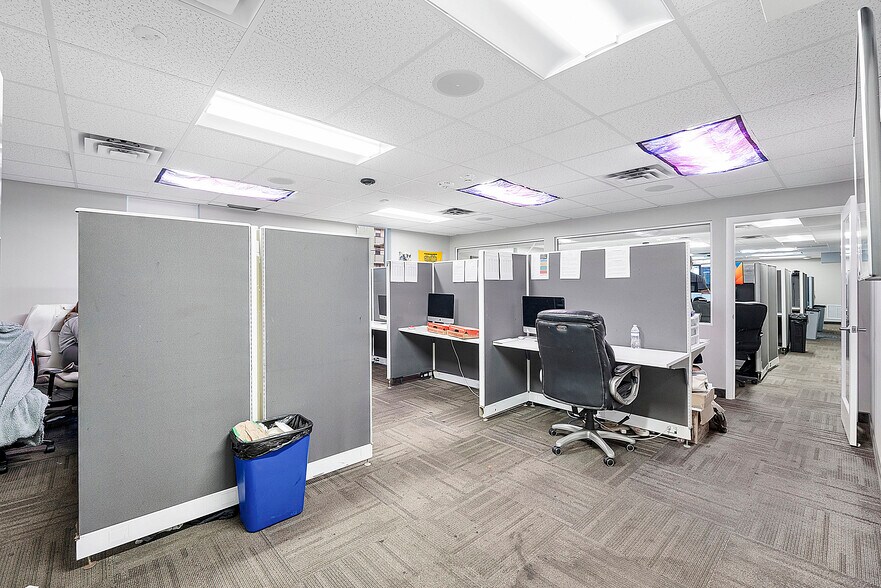 More Photos Of 5300 N Federal Hwy, Fort Lauderdale Office For Sale