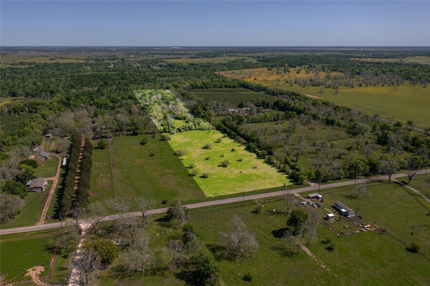 More Photos Of 0 FM 1161, Hungerford Land For Sale