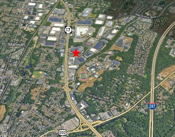 More Photos Of 300 Route 17, Mahwah Warehouse For Lease