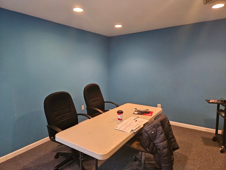 More Photos Of 124 E Broad St, Falls Church Office For Sale