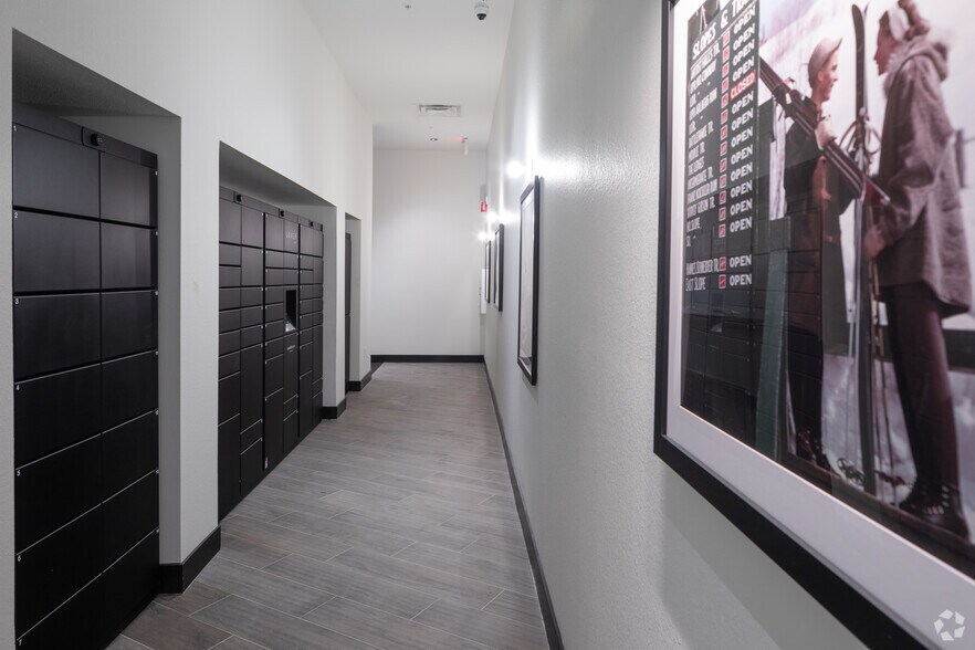 More Photos Of 270 E Flatiron Crossing Dr, Broomfield Apartments For Lease