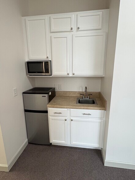 More Photos Of 1502 W NC Highway 54, Durham Office For Sale