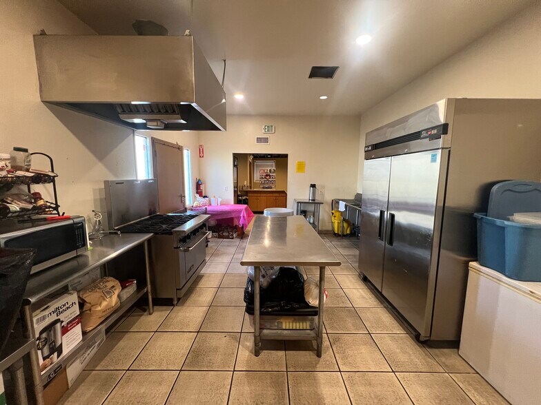 More Photos Of 8500 Long Beach Blvd, South Gate Specialty For Sale