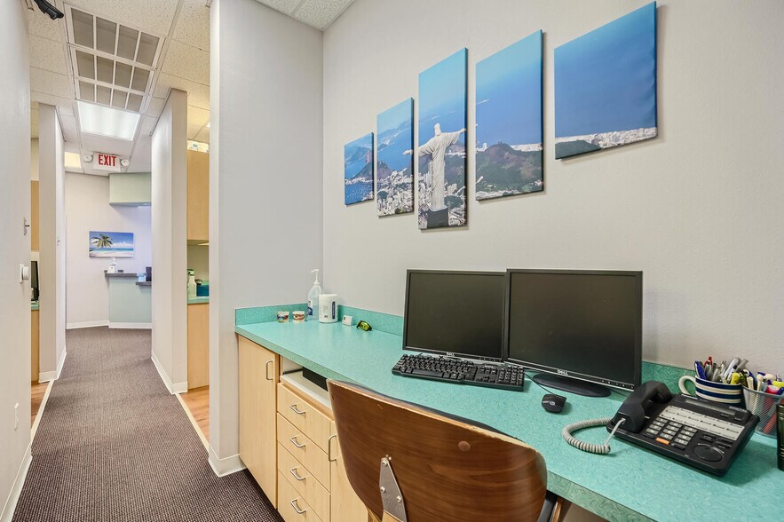 More Photos Of 8202 N Loop 1604 W, San Antonio General Retail For Sale