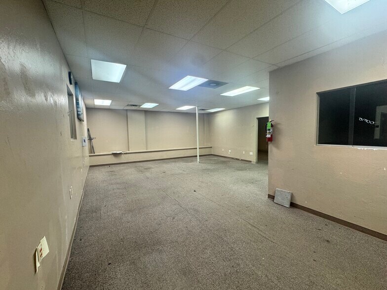 More Photos Of 3401 N May Ave, Oklahoma City Storefront For Sale