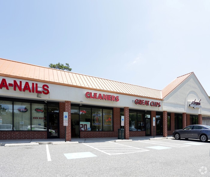 Primary Photo Of 275 Wilmington W Chester Pike, Chadds Ford Storefront For Lease