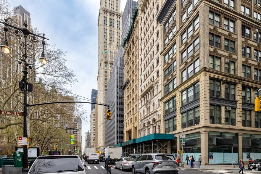 More Photos Of 251-256 Broadway, New York Office For Lease