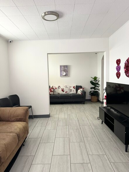 More Photos Of 525 Villa Maria Blvd, Brownsville Medical For Sale