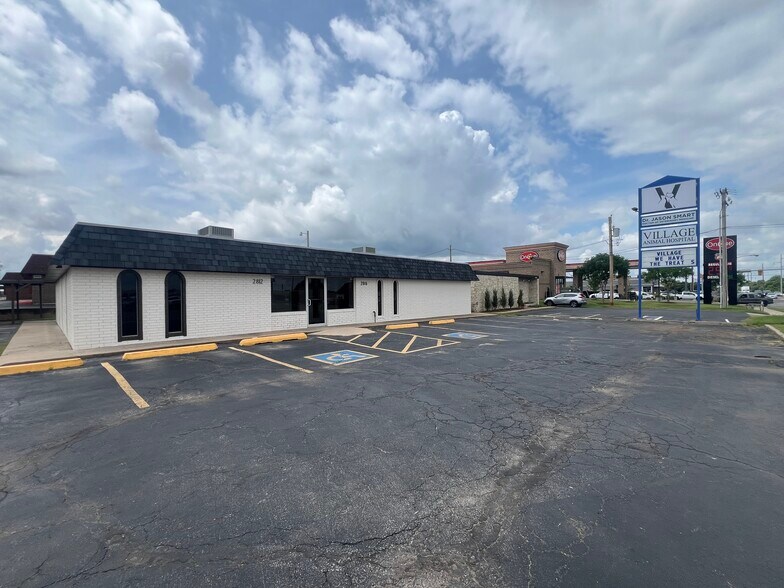 More Photos Of 2812-2816 W Hefner Rd, Oklahoma City Office For Lease