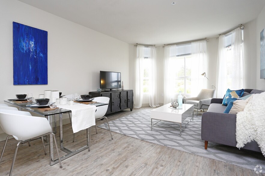 More Photos Of 1375-1411 Sycamore Ave, Hercules Unknown For Lease