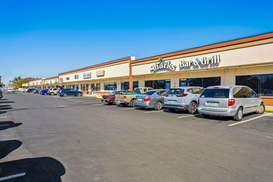 More Photos Of 1479-1499 Belcher Rd S, Clearwater Unknown For Lease