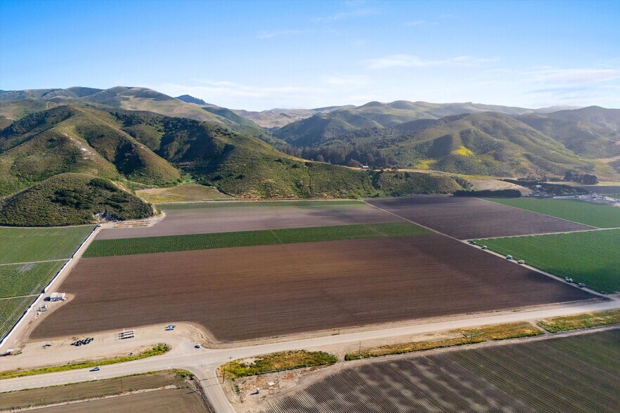 More Photos Of 901 Floradale Ave, Lompoc Land For Sale