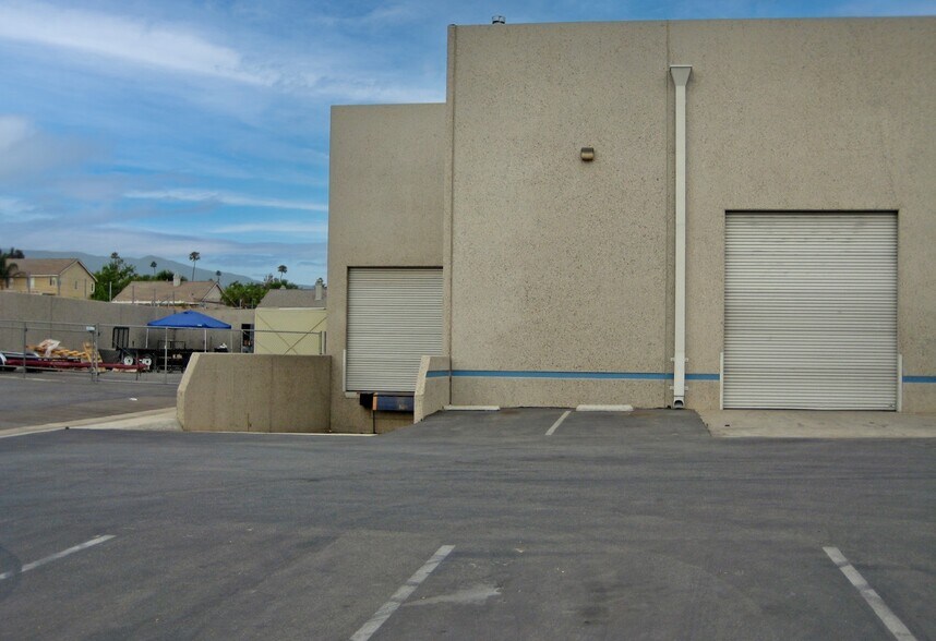 More Photos Of 1220 Graphite Dr, Corona Warehouse For Sale