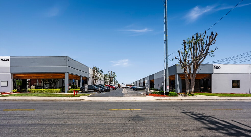 More Photos Of 9420 Lurline Ave, Chatsworth Unknown For Lease