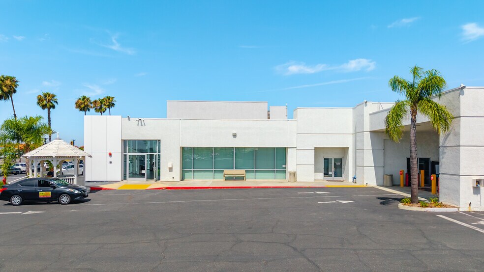 More Photos Of 27750 Eucalyptus Ave, Moreno Valley Auto Dealership For Lease