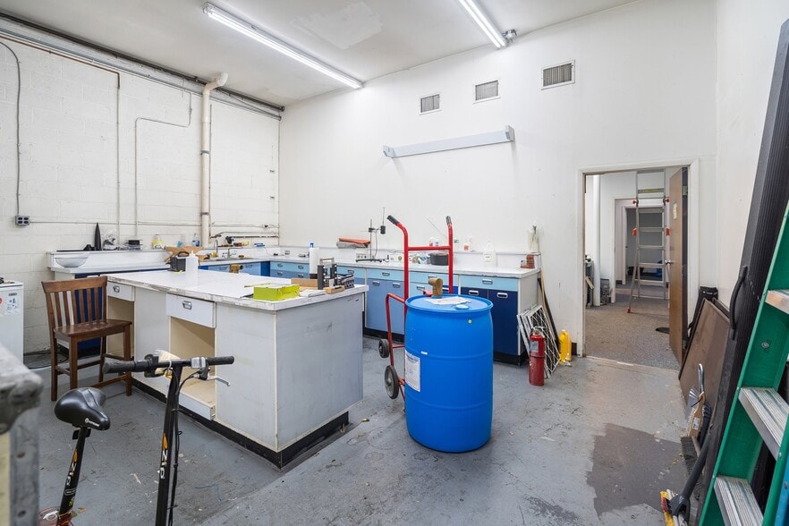 More Photos Of 1167 Rt 22 E, Mountainside Light Distribution For Sale