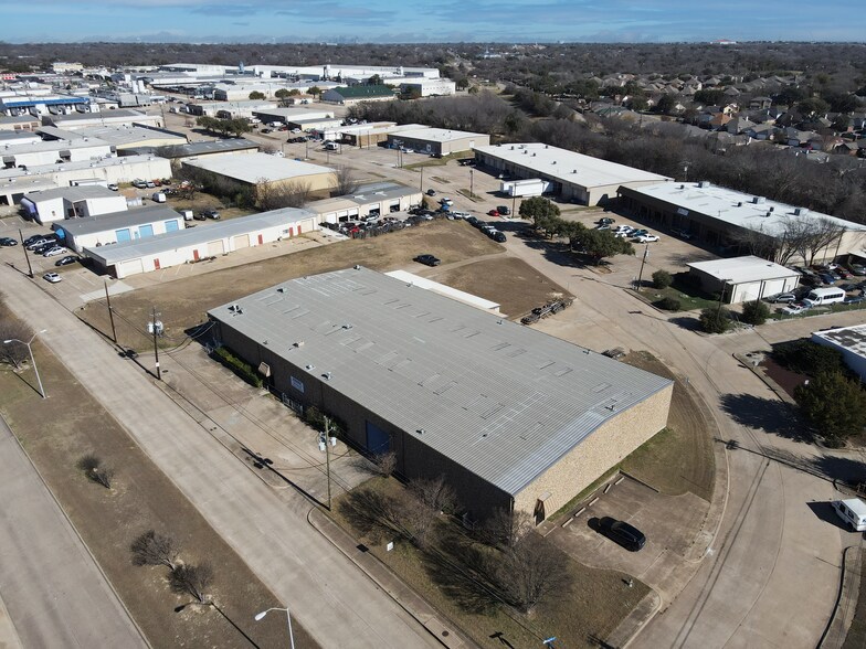 More Photos Of 1146 S Cedar Ridge Dr, Duncanville Industrial For Sale