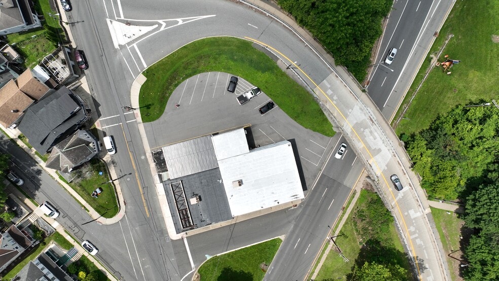 More Photos Of 333 Morris St, Phillipsburg Storefront For Sale