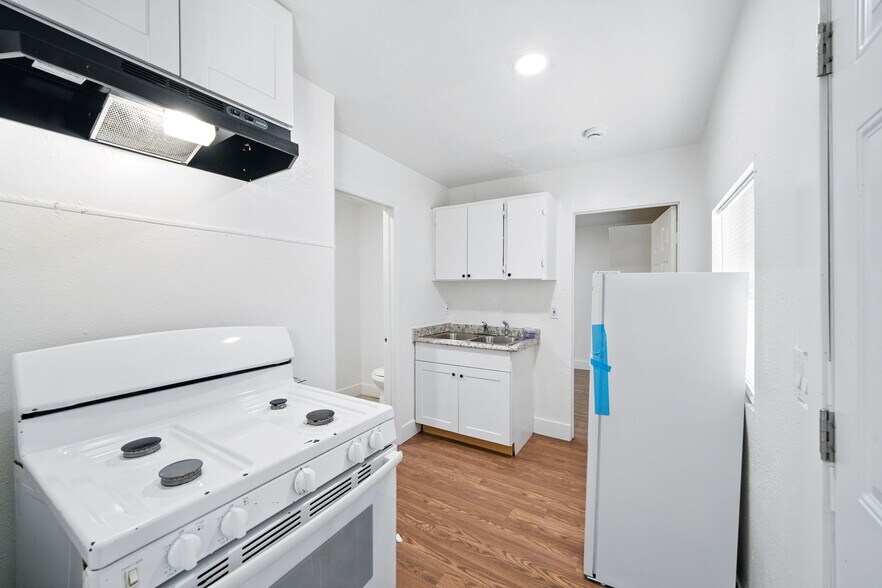 More Photos Of 462 Delhi Ave, Stockton Multifamily For Sale