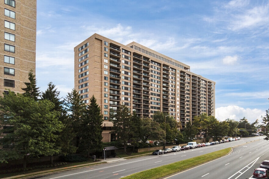 More Photos Of 3713 S George Mason Dr, Falls Church Apartments For Sale