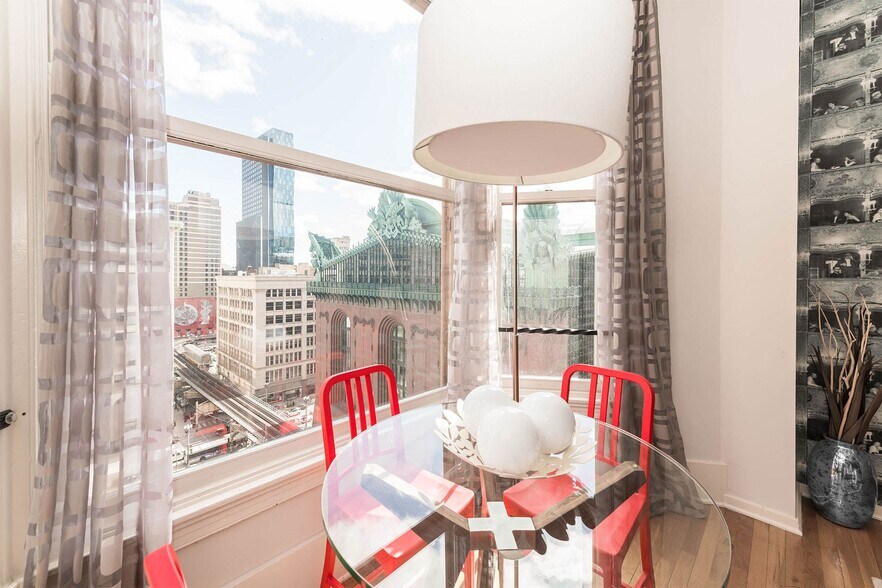 More Photos Of 343 S Dearborn St, Chicago Apartments For Lease
