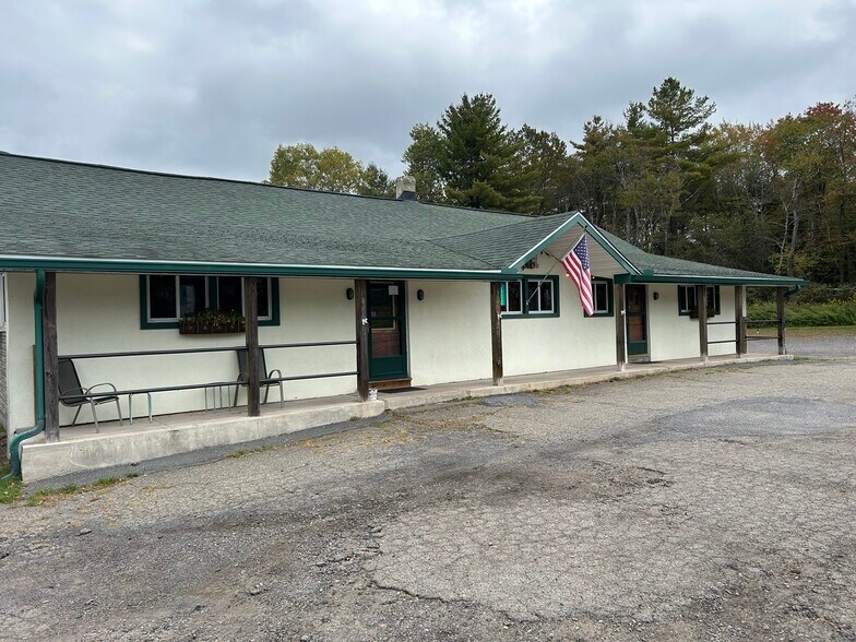 More Photos Of 5800 PA-115, Blakeslee Restaurant For Sale