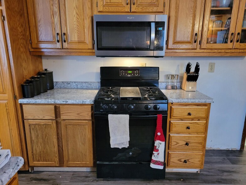 More Photos Of 4505 E Tri Lakes Rd, Superior Trailer Camper Park For Sale