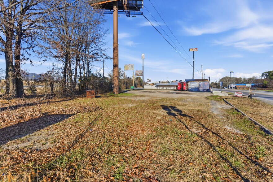 More Photos Of 2210 US-41, Calhoun Land For Sale