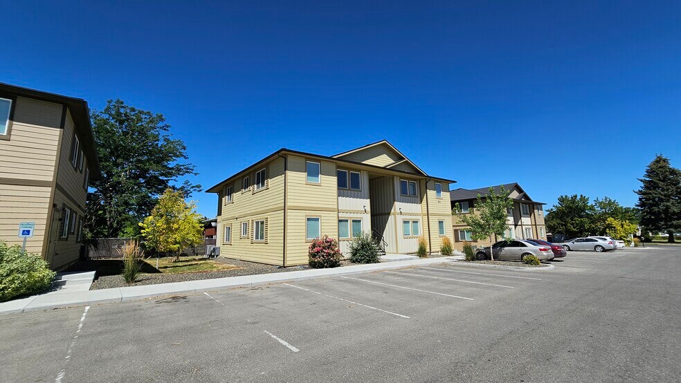 More Photos Of 509-523 Rose St N, Twin Falls Apartments For Sale